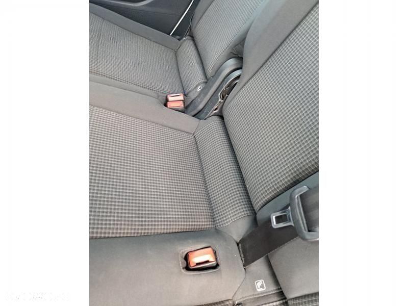 Volkswagen Caddy - 17