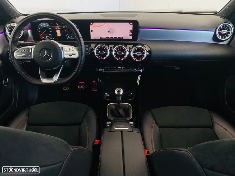 Mercedes-Benz A 180 Limousine d AMG Line - 40