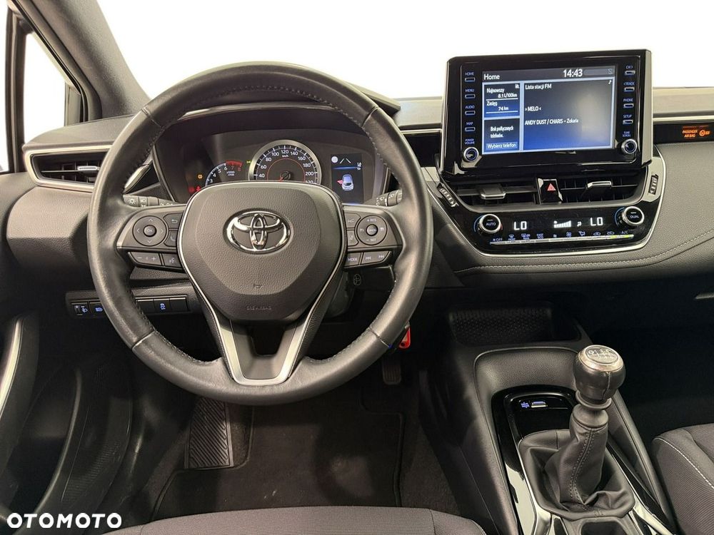 Toyota Corolla - 10