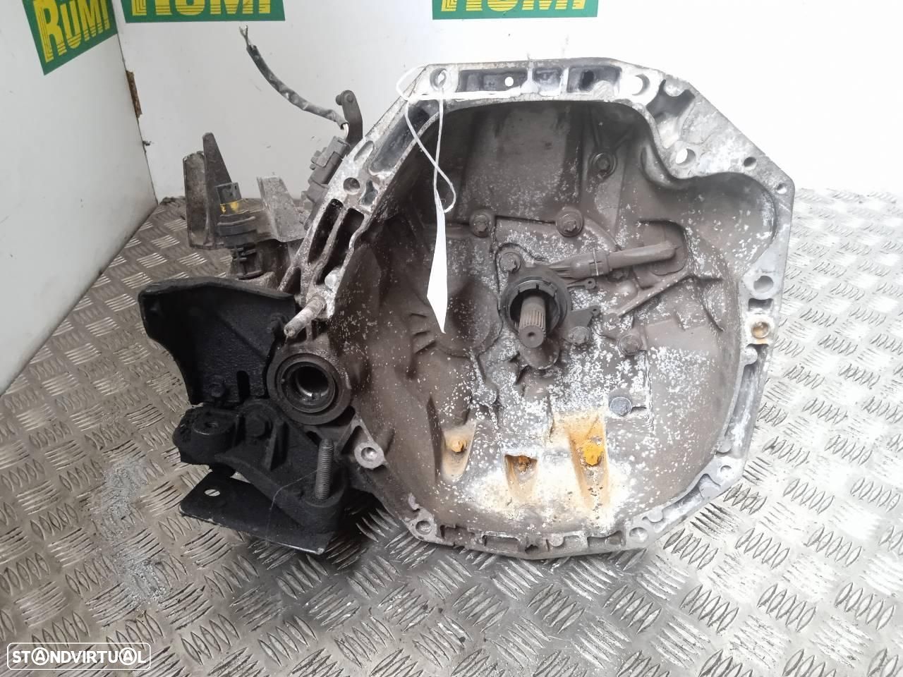 CAIXA DE VELOCIDADES RENAULT CLIO III - 1