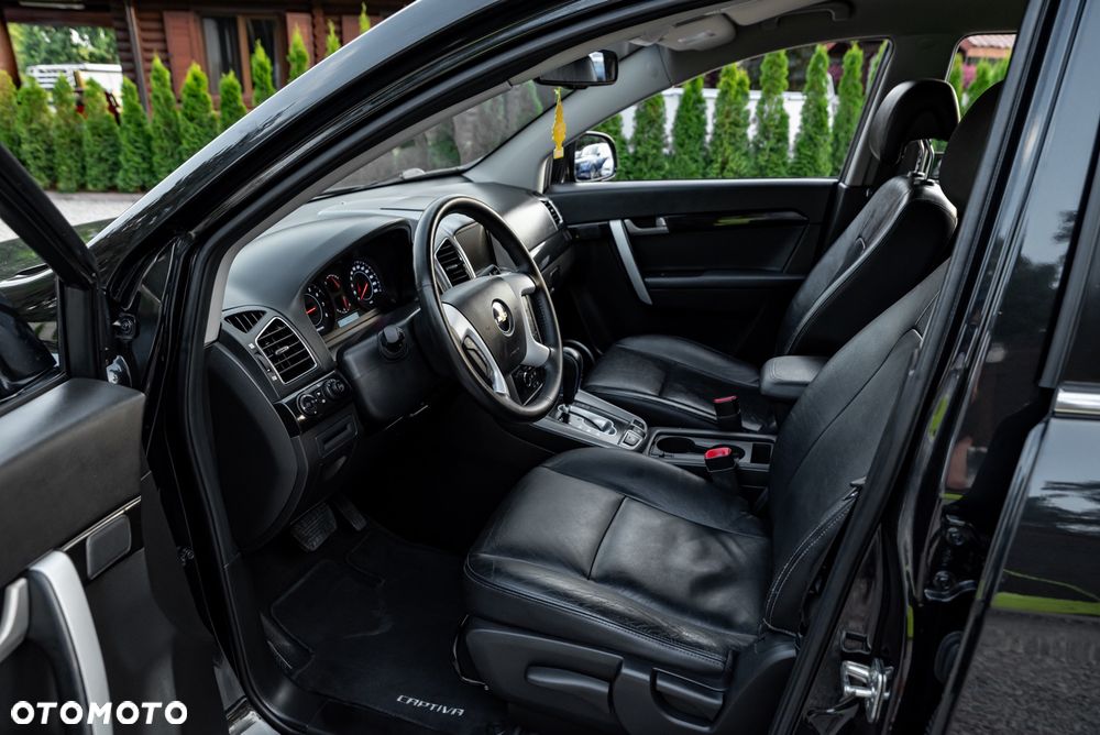 Chevrolet Captiva 2.4 LT+ - 17