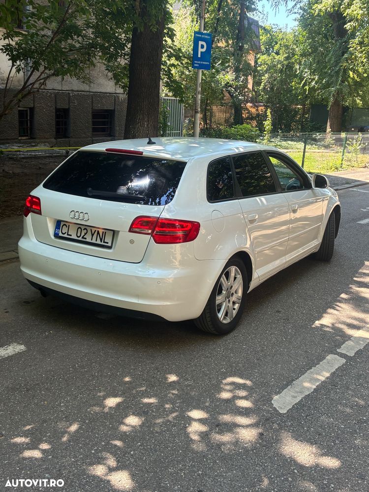 Audi A3 1.6 MPI Ambition - 9