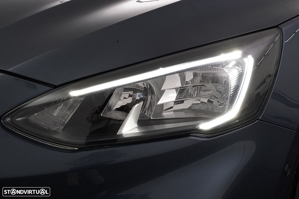 Ford Focus 1.0 EcoBoost MHEV ST-Line - 6