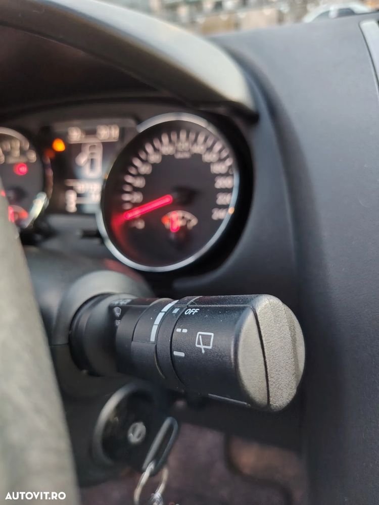 Nissan Qashqai 1.6 Acenta - 13