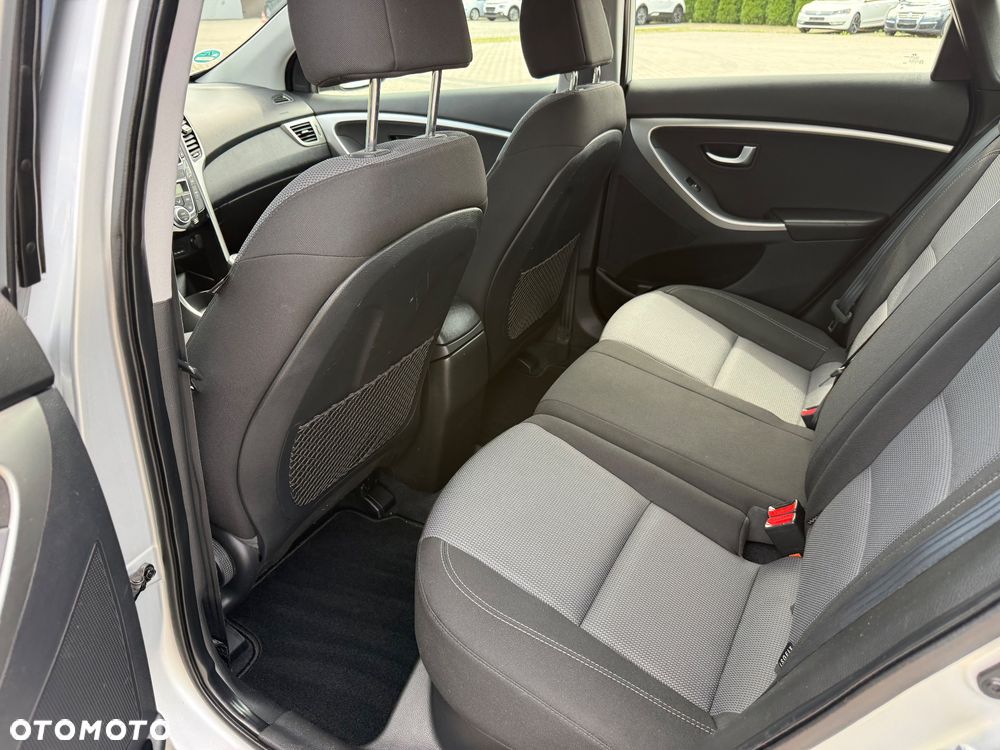 Hyundai i30 - 25