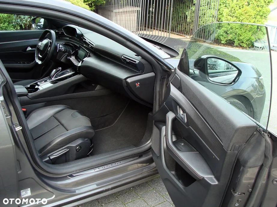Peugeot 508 SW Plug-In Hybrid 225 e-EAT8 GT - 13