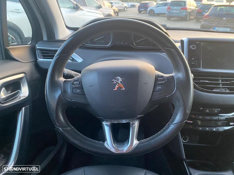 Peugeot 2008 1.2 VTi Active - 8