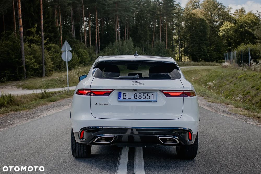 Jaguar F-Pace 2.0 P250 mHEV AWD R-Dynamic S - 13
