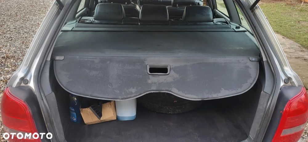 Audi A4 Limousine 2.4 Quattro - 12