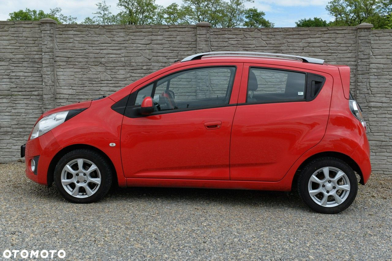 Chevrolet Spark - 2