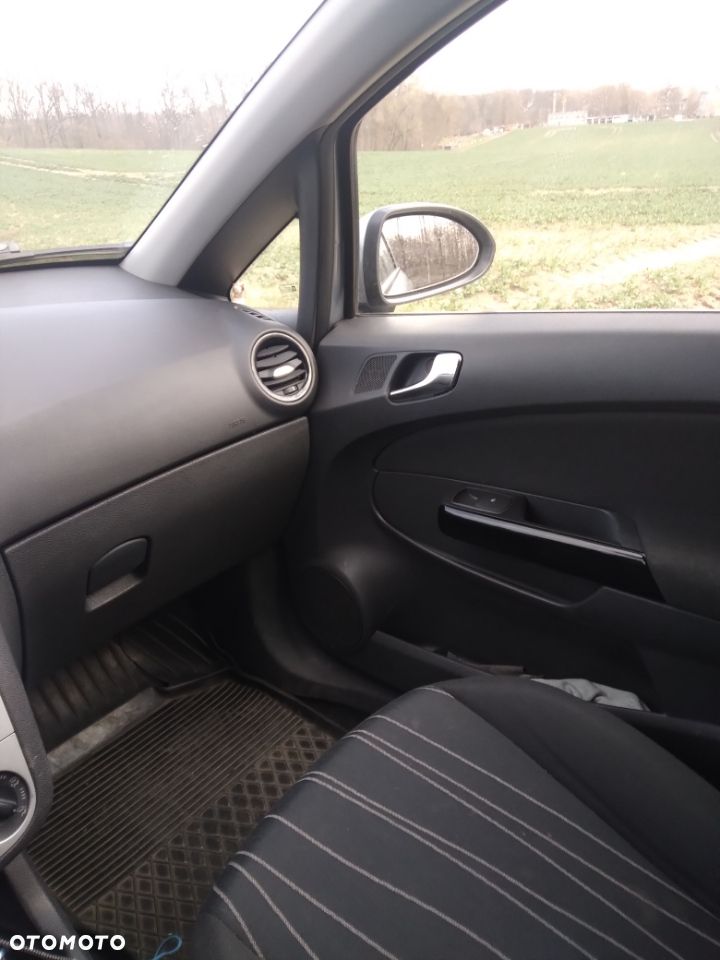 Opel Corsa 1.0 12V Enjoy - 4