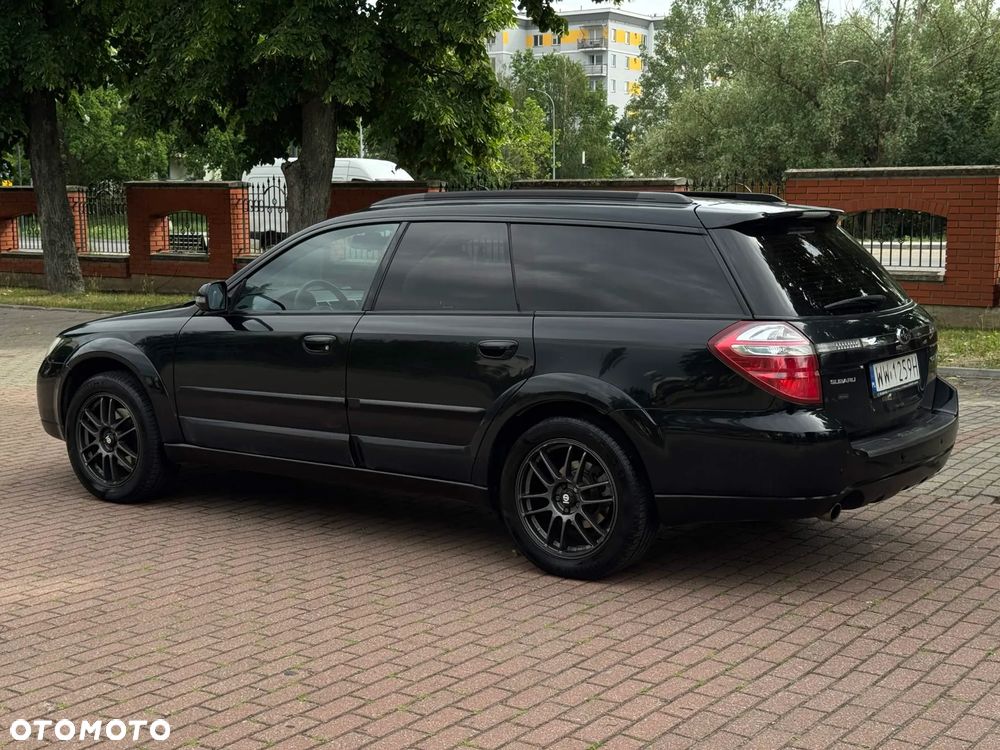 Subaru Legacy 3.0 H6 NAV - 14