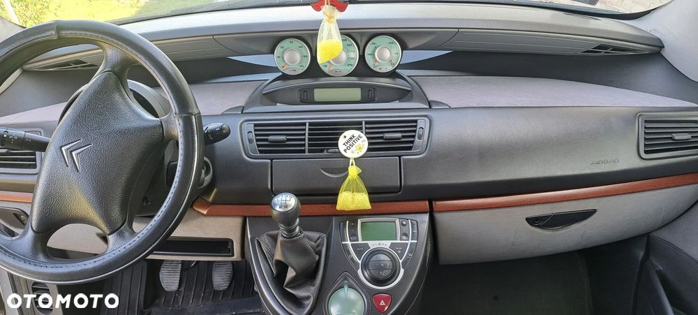 Citroën C8 2.0 HDi Control+ - 5