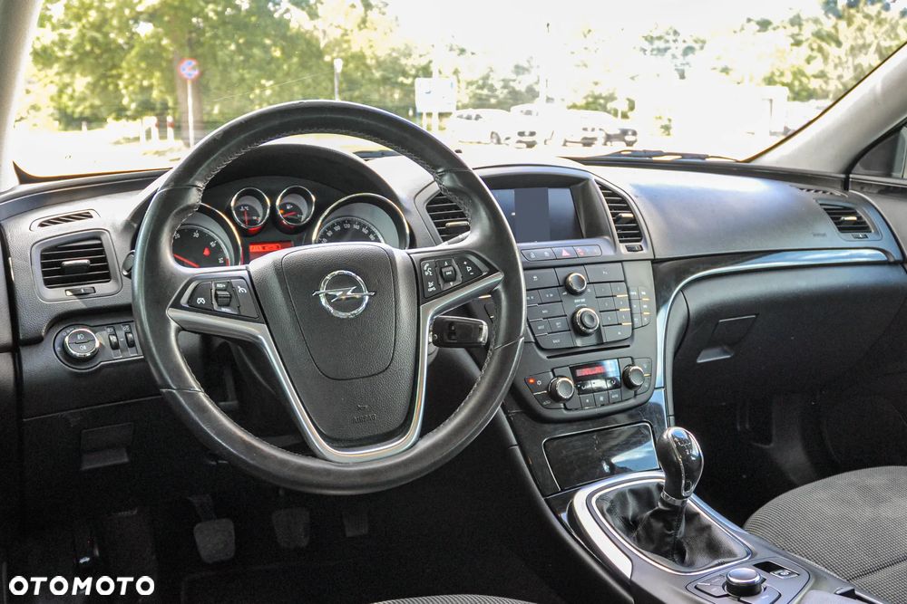 Opel Insignia - 9