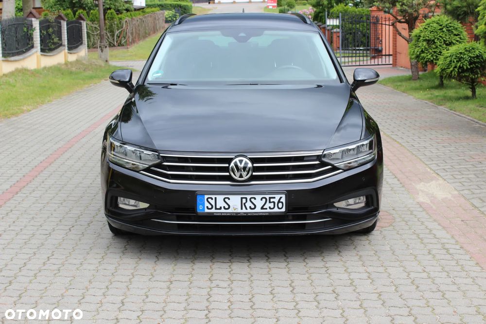 Volkswagen Passat Variant 2.0 TDI SCR DSG Highline - 36