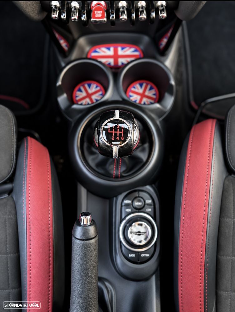 MINI 3 Portas - 23