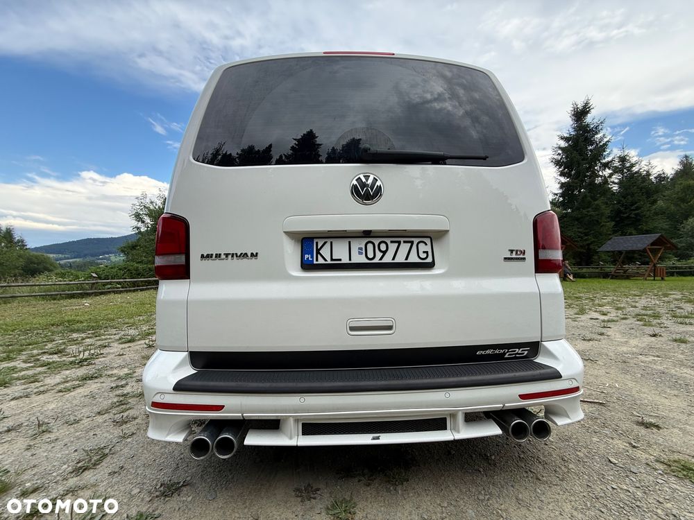 Volkswagen Multivan - 7