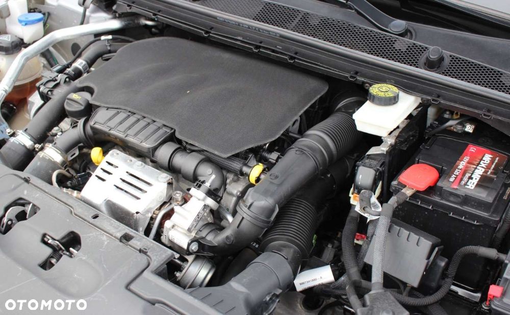 Peugeot 308 - 23