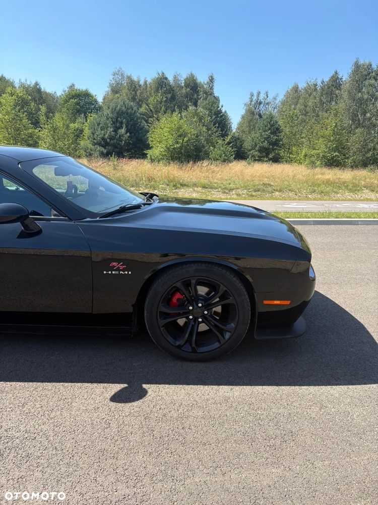 Dodge Challenger 5.7 R/T - 11