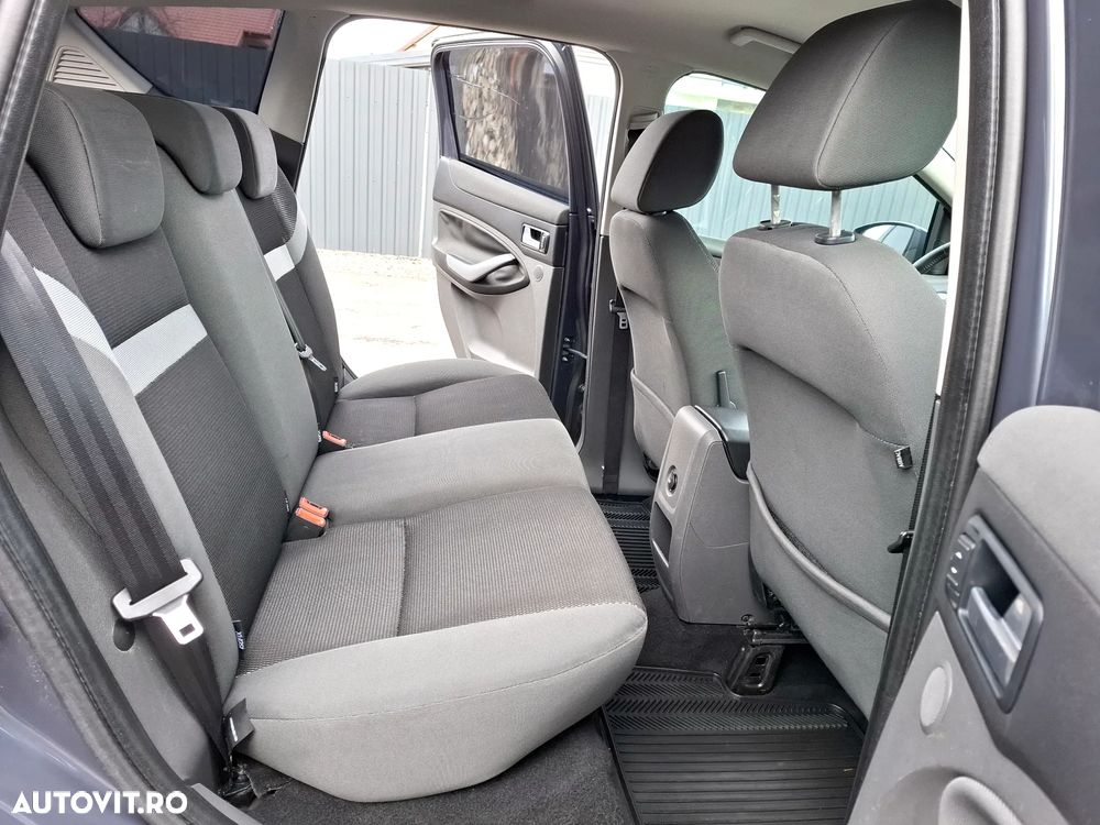 Ford Kuga 2.0 TDCi Trend - 7