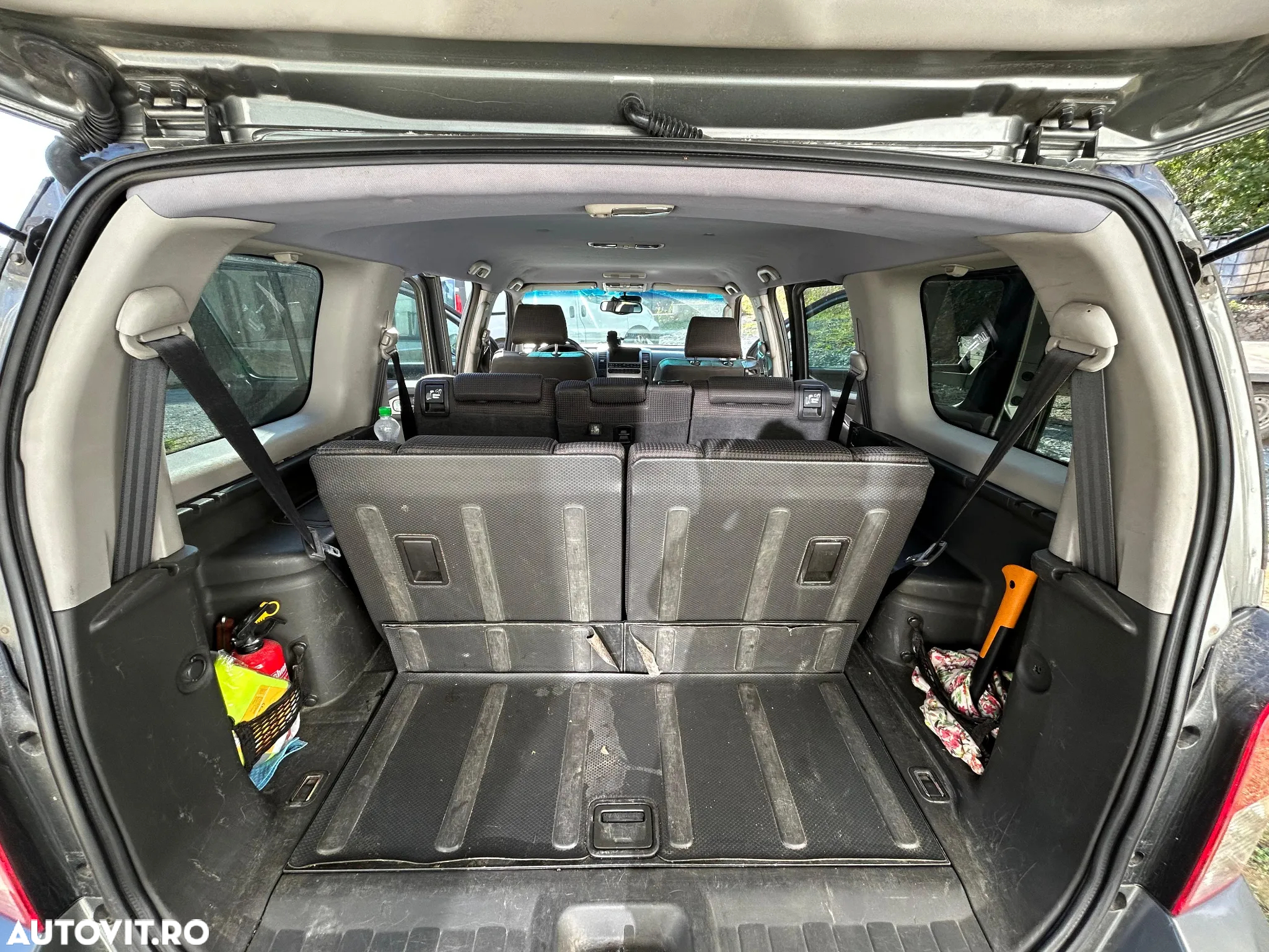 Nissan Pathfinder - 9
