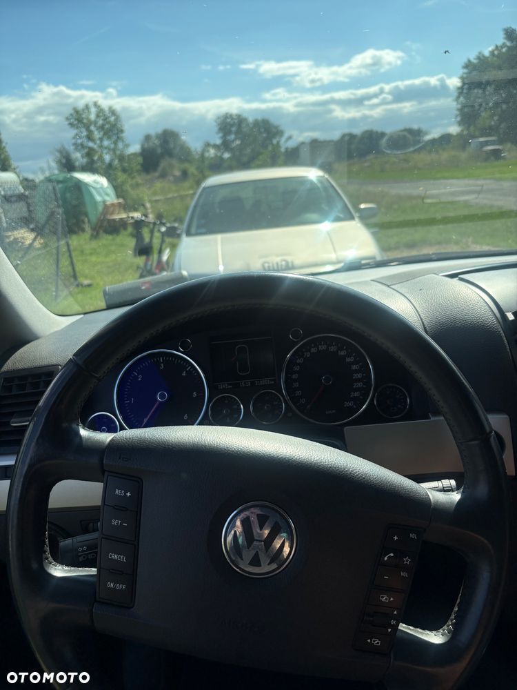 Volkswagen Touareg 3.0 V6 TDI Tiptr - 10