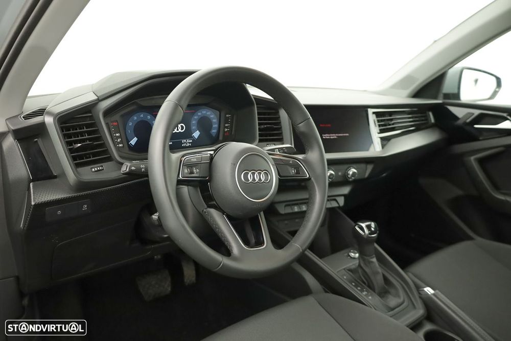 Audi A1 Sportback 30 TFSI Advanced S tronic - 6