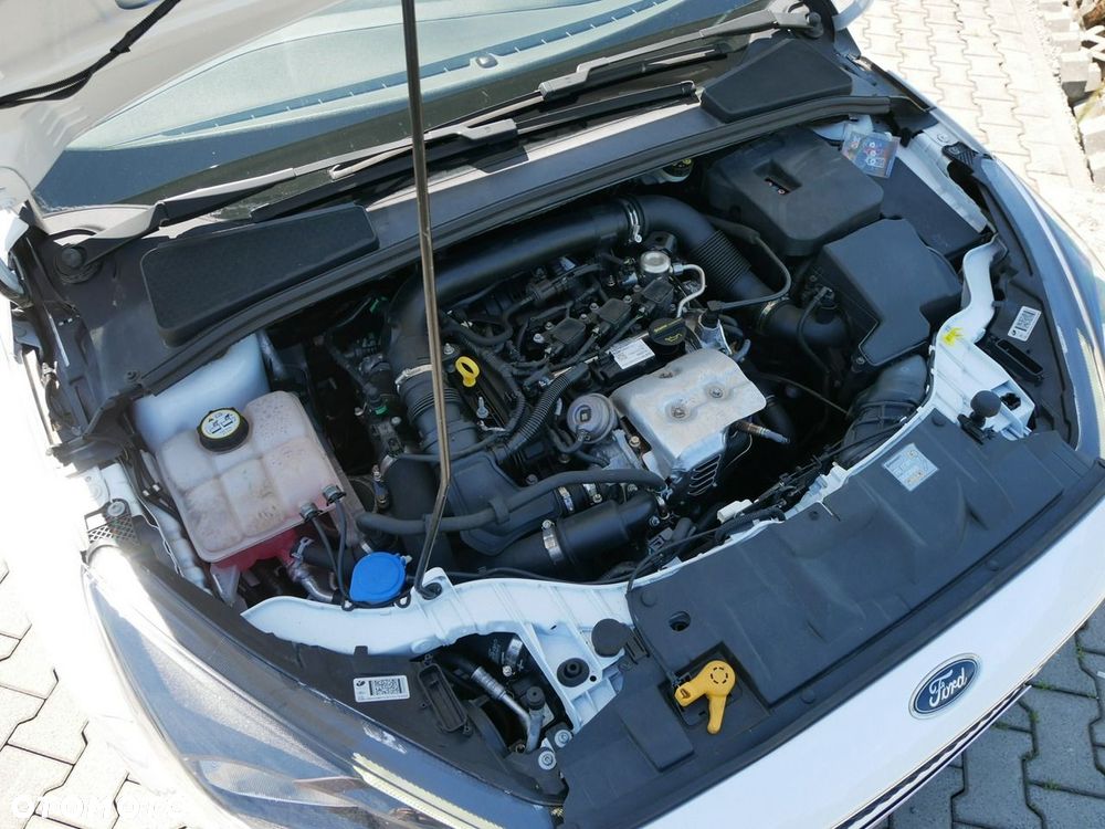 Ford Focus 1.0 EcoBoost Start-Stopp-System COOL&CONNECT - 23