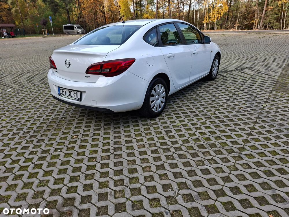 Opel Astra IV 1.6 CDTI S&S - 13