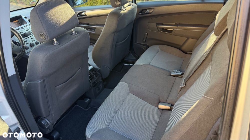 Opel Zafira 1.6 Elegance - 12