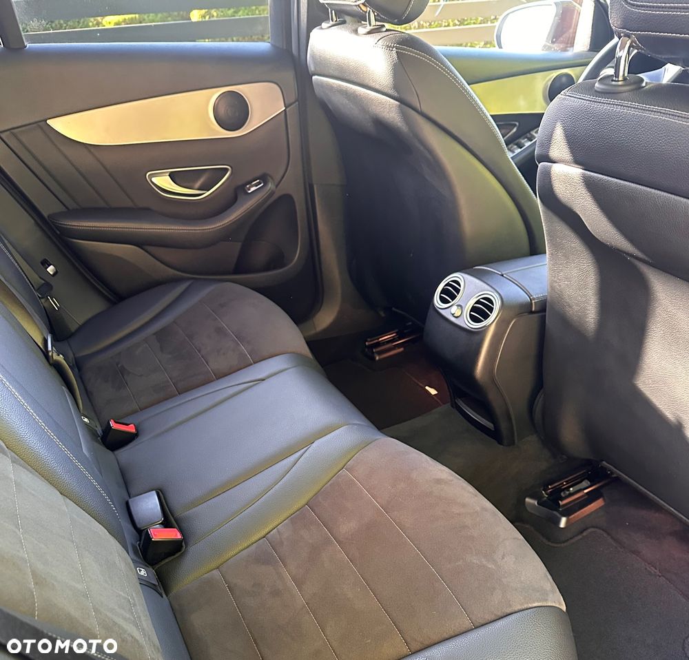 Mercedes-Benz GLC - 13