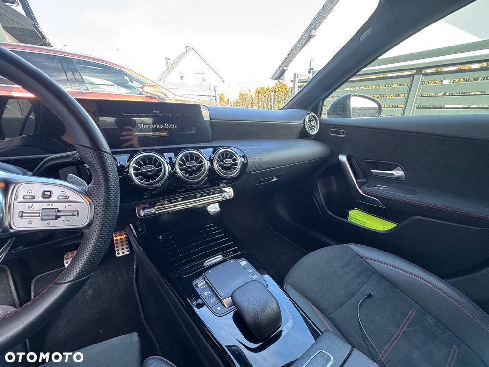 Mercedes-Benz Klasa A 200 AMG Line 7G-DCT - 15