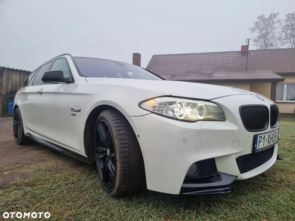 BMW Seria 5 525d xDrive - 2