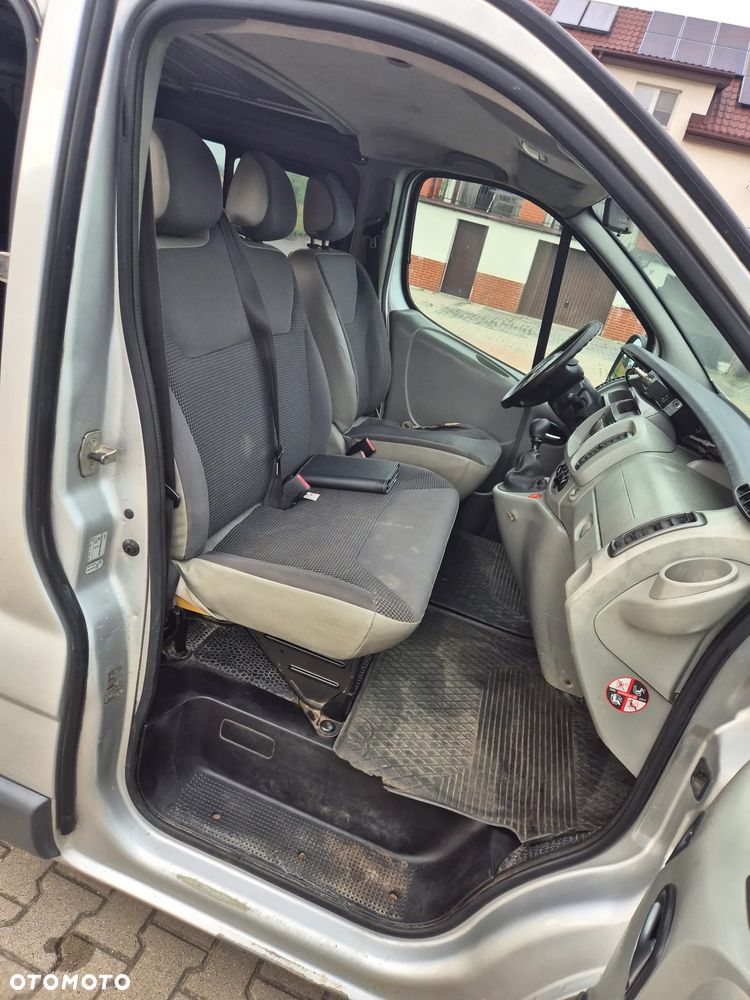 Renault Trafic - 8