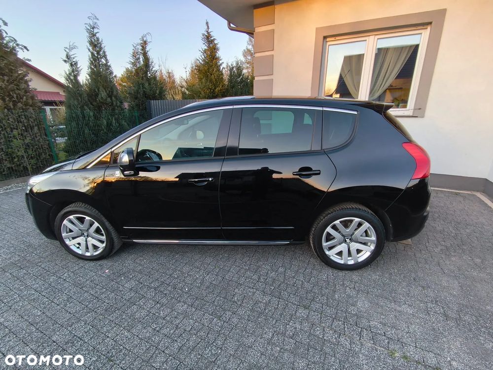 Peugeot 3008 HDi FAP 165 Automatik Allure - 2