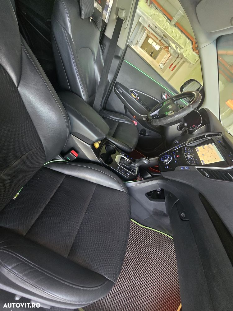 Hyundai Santa Fe - 14