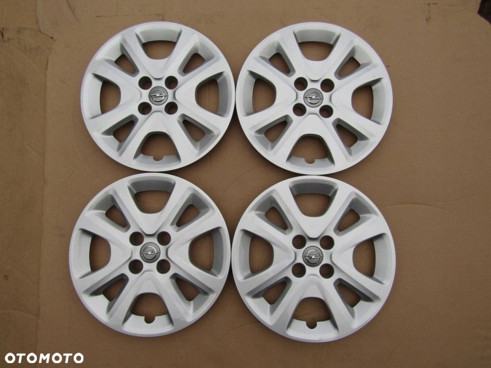 4x Kołpaki Strukturalne 15 Opel Corsa D E Adam Meriva Karl 4x100 - 16