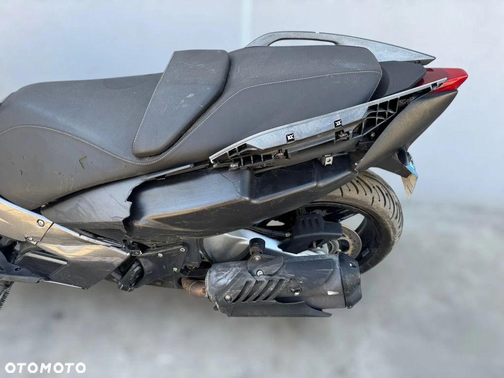 Aprilia SRV 850 - 18