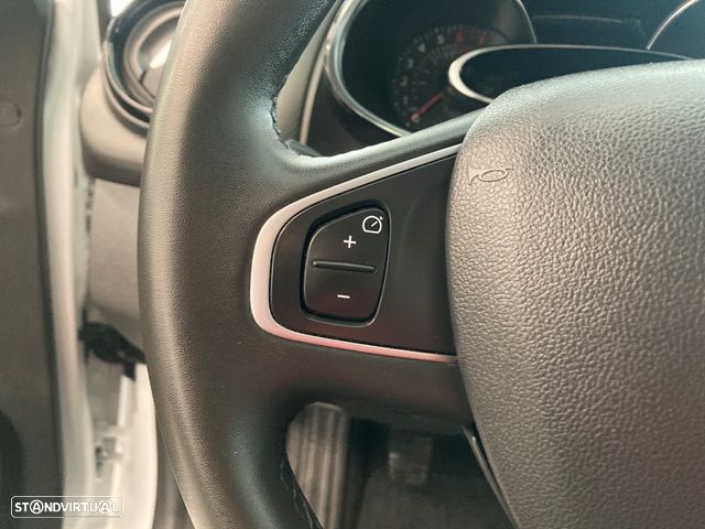 Renault Clio Sport Tourer Energy TCe 90 Business - 12