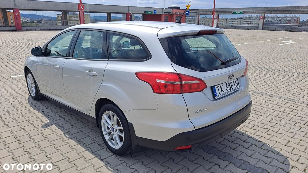 Ford Focus 1.5 TDCi Trend - 4