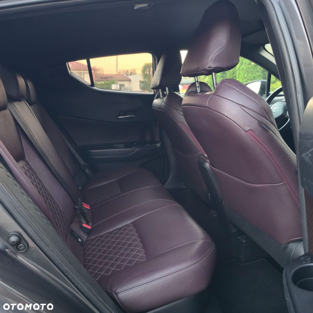 Toyota C-HR 1.8 Hybrid GPF GR Sport - 26