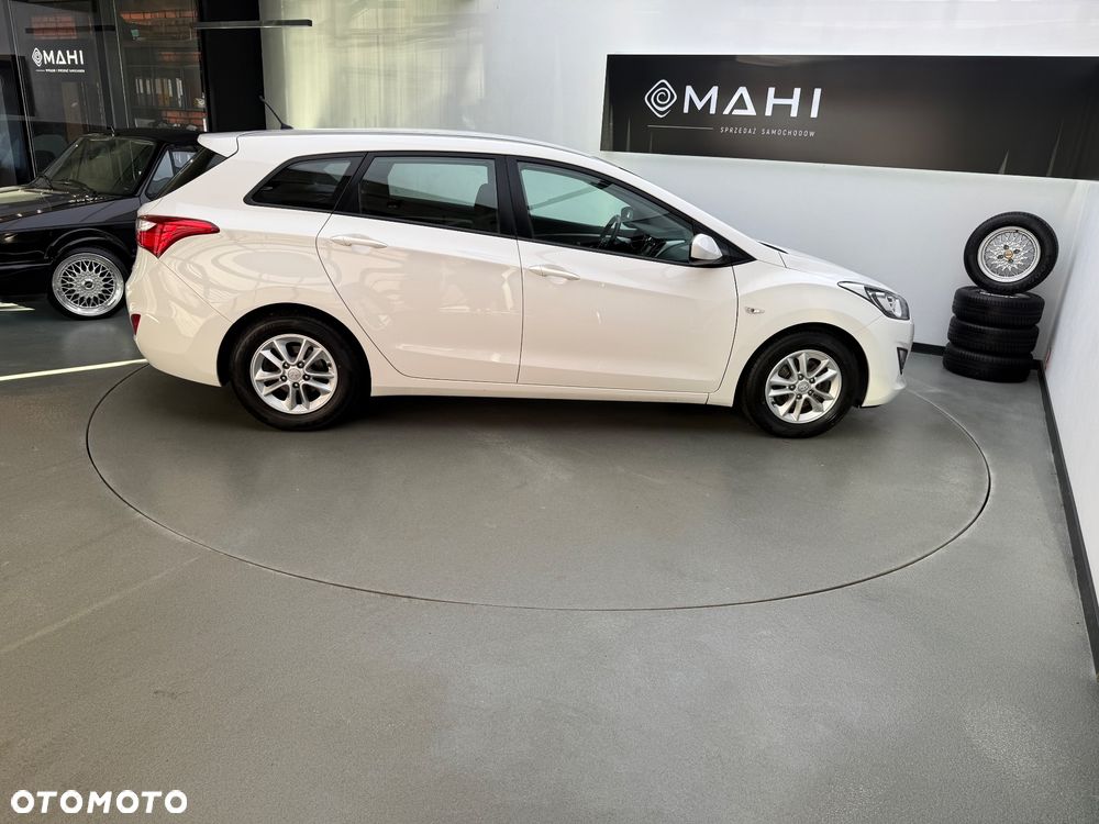 Hyundai i30 1.6 Classic - 13