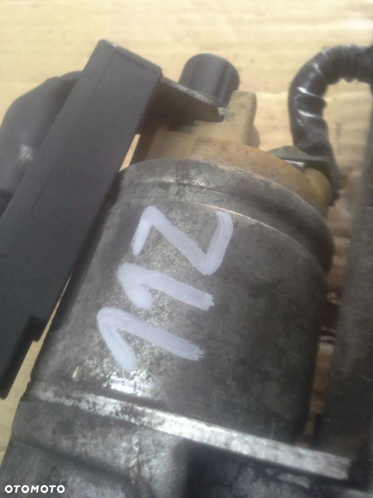 Mercedes Benz 2.2 CDi rozrusznik Valeo D7R43  0051511301 - 6