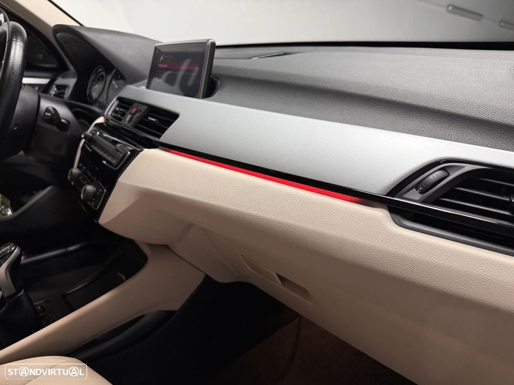 BMW X1 16 d sDrive Advantage - 21