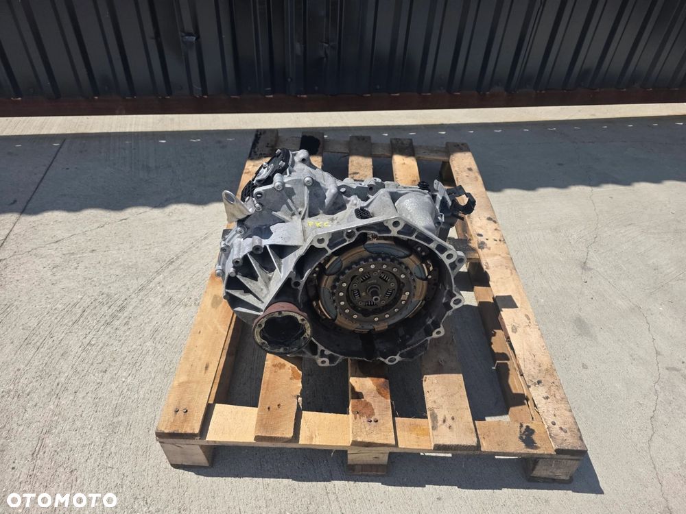 SKRZYNIA BIEGÓW AUDI A3 8V VW SEAT SKODA DSG 1.6 TDI PKC ORYGINAŁ ! - 1