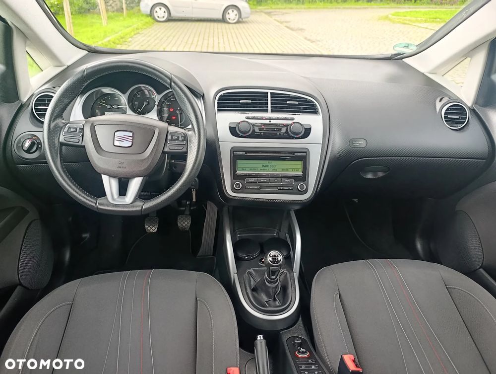 Seat Altea XL 1.6 TDI DPF CR Ecomotive Style - 19