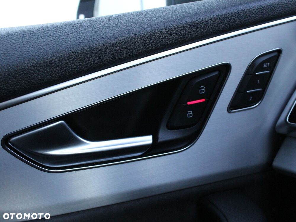 Audi Q7 50 TDI mHEV Quattro S Line Tiptr - 22