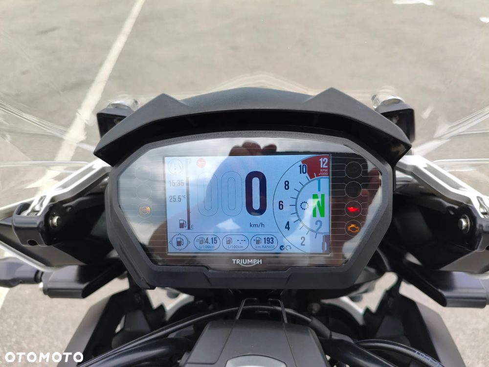 Triumph Tiger - 21