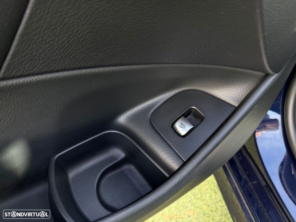 Mercedes-Benz E 300 de AMG Line - 21