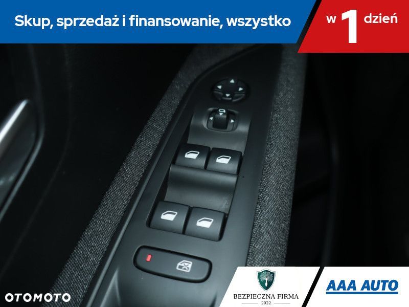 Peugeot 3008 - 18